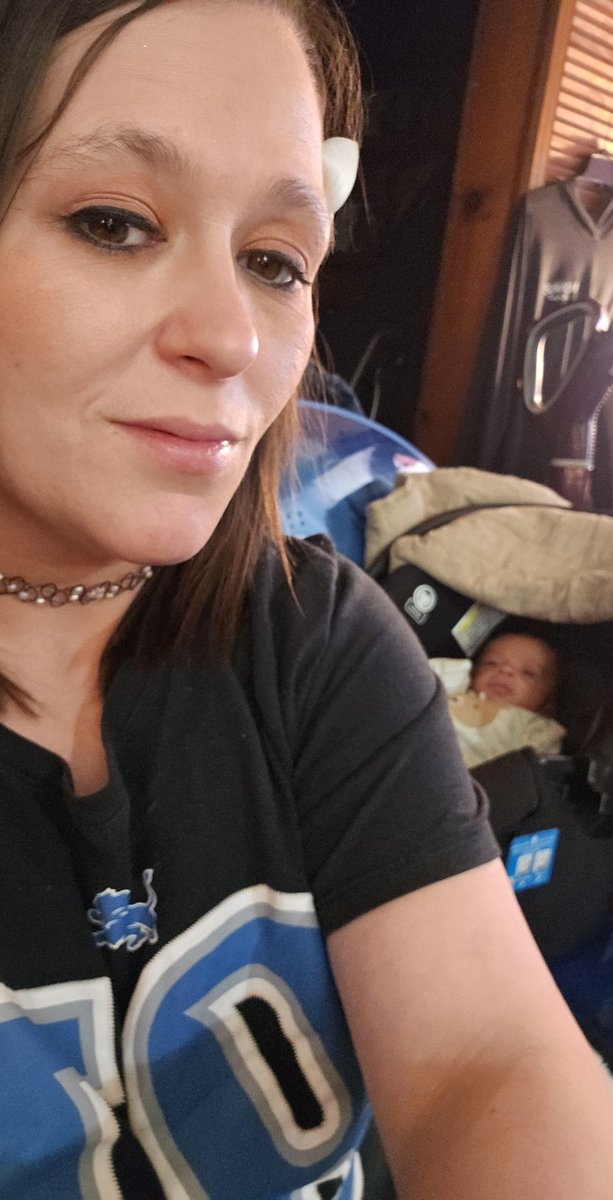 krystyMhill's tweet photo. After almost 2 months of my baby boy being in the NICU (bc our health system is corrupt to the point of of insanity) he is finally home. Love of my life- Silas. https://t.co/lU1ZrRIFQM