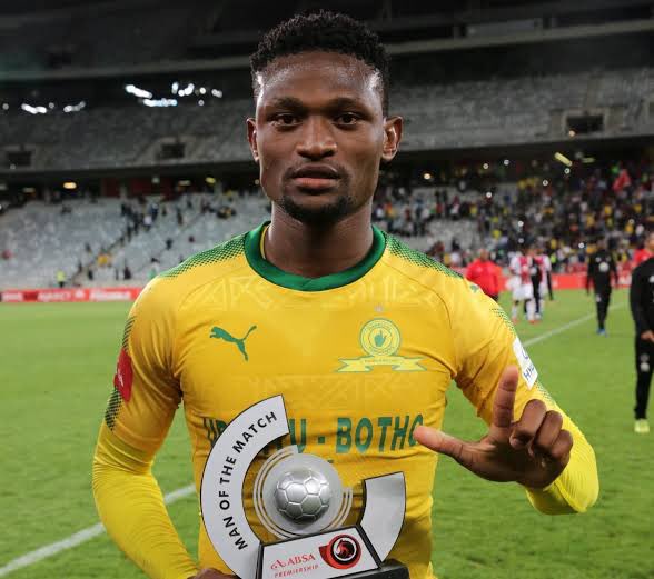 FOOTSA_'s tweet photo. 🙏🏿 Today - 12 January - would have been Motjeka Madisha’s 30th birthday.

🕊️ Always Remembered.

#BetwayPrem https://t.co/RHtom15TAO