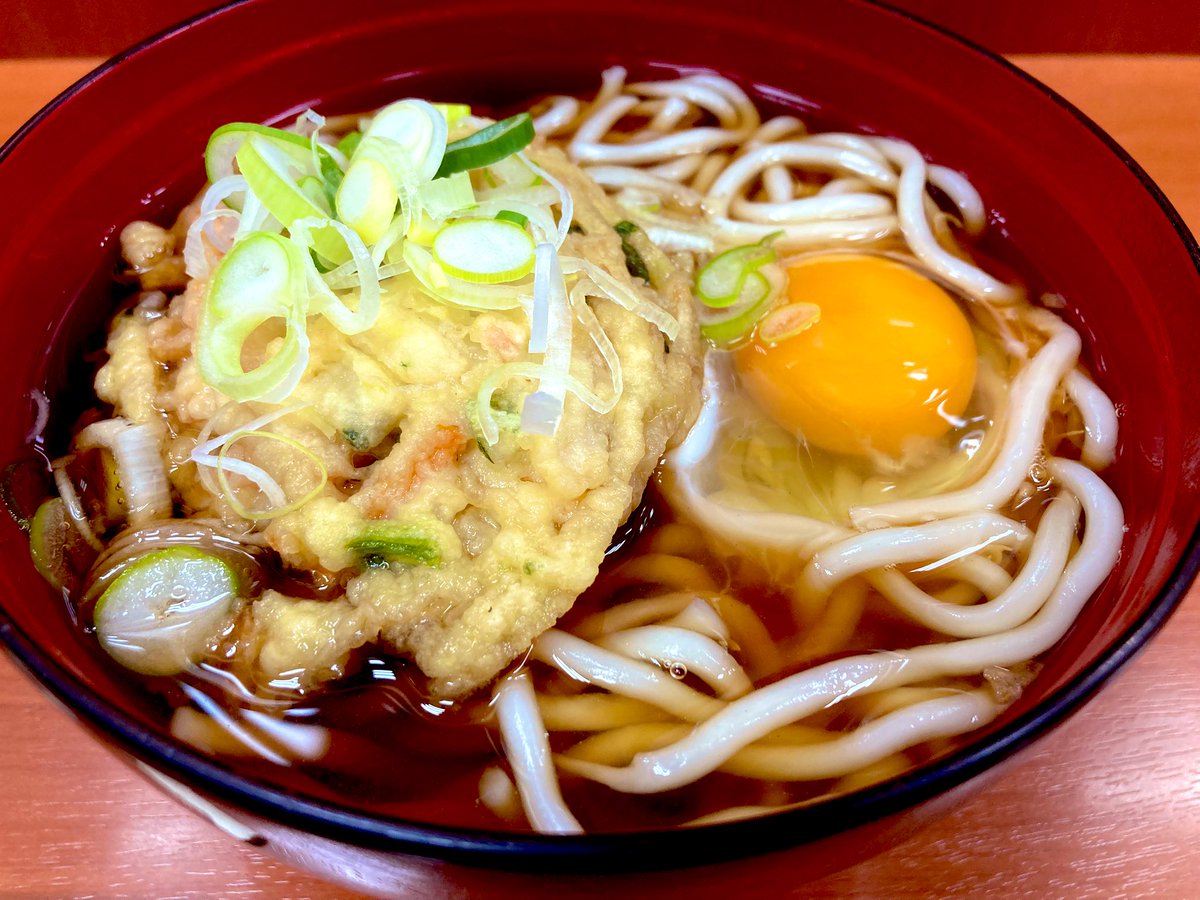 久しぶりに川喜の駅そば。
駅そばでこのうどんの麺クオリティは本当すごいと思うの。
そしてすんごく久々の投稿だ。