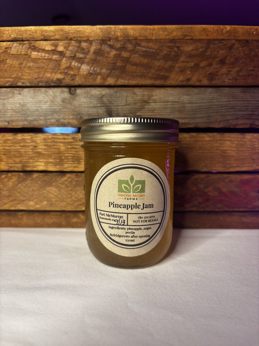 GrowMoar's tweet photo. Pineapple Ham was our best seller last year. Send us a message to order yours! https://t.co/HPMd9Axh1s