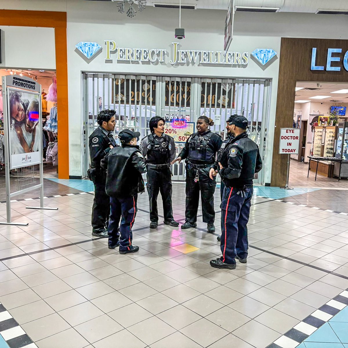 Toronto Auxiliary Police 31 DIV tweet media