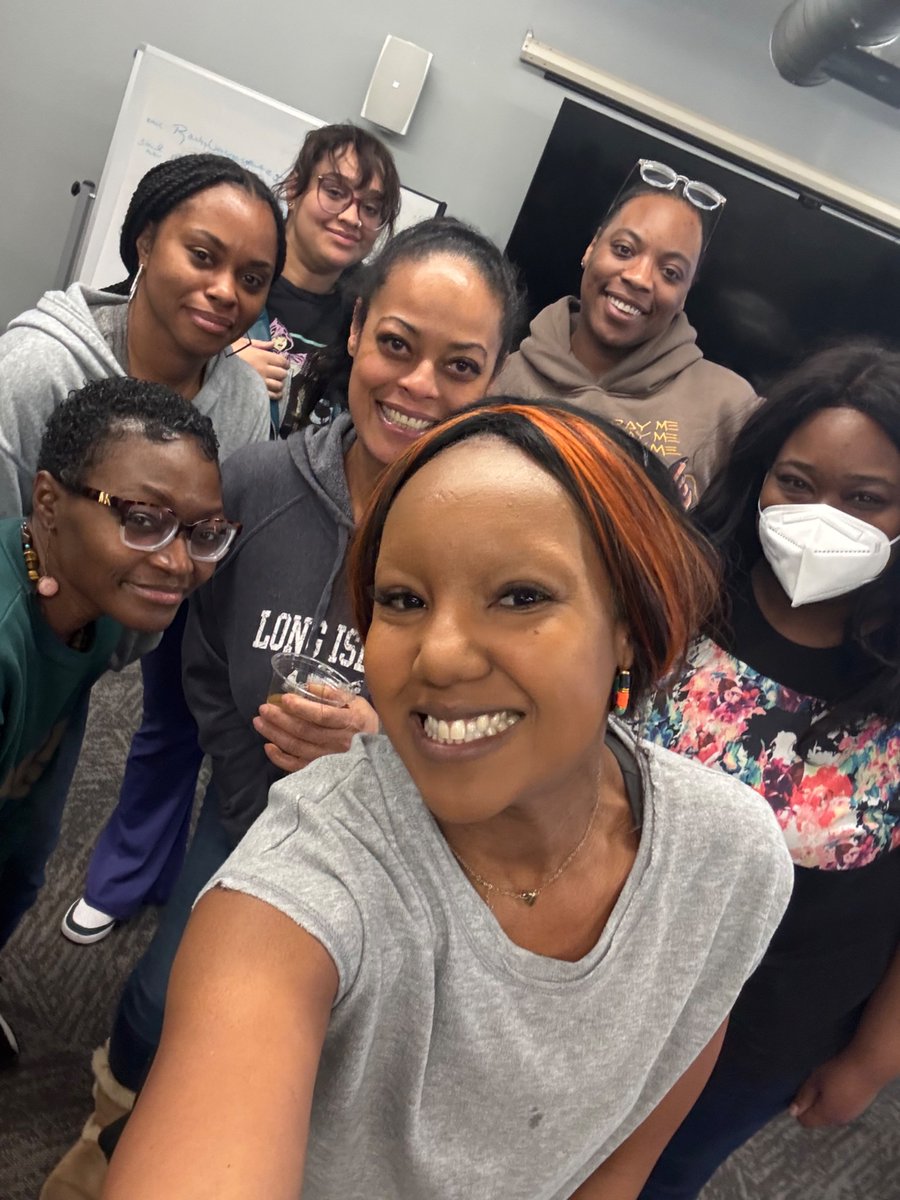 therealscripts's tweet photo. Today I facilitated a โCommunal Day of Careโ for Indigenous Writers & Writers of Color @loftliterary. To say I left with โmy heart fullโ is merely a hint at the massive amount of JOY received through an afternoon of community + creativity. #writerslift #writingfuel https://t.co/76k4mQ8AaA
