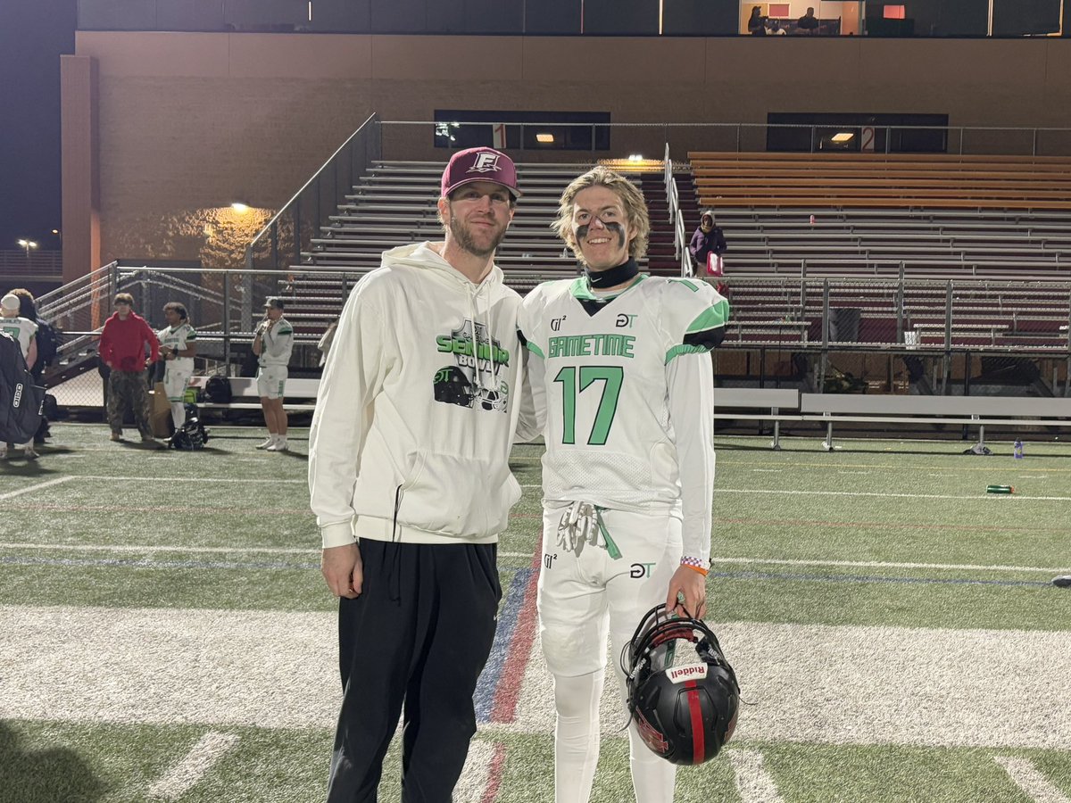 c_mault17's tweet photo. Had an absolute BLAST! At the @GametimeRC  sr bowl! Thank you for everyone that made this happen! @ala_iw_football
@CoachBlueford
@zcooper24
@ALAIW_Athletics
#war #warpaint https://t.co/KrpoVVWYCv