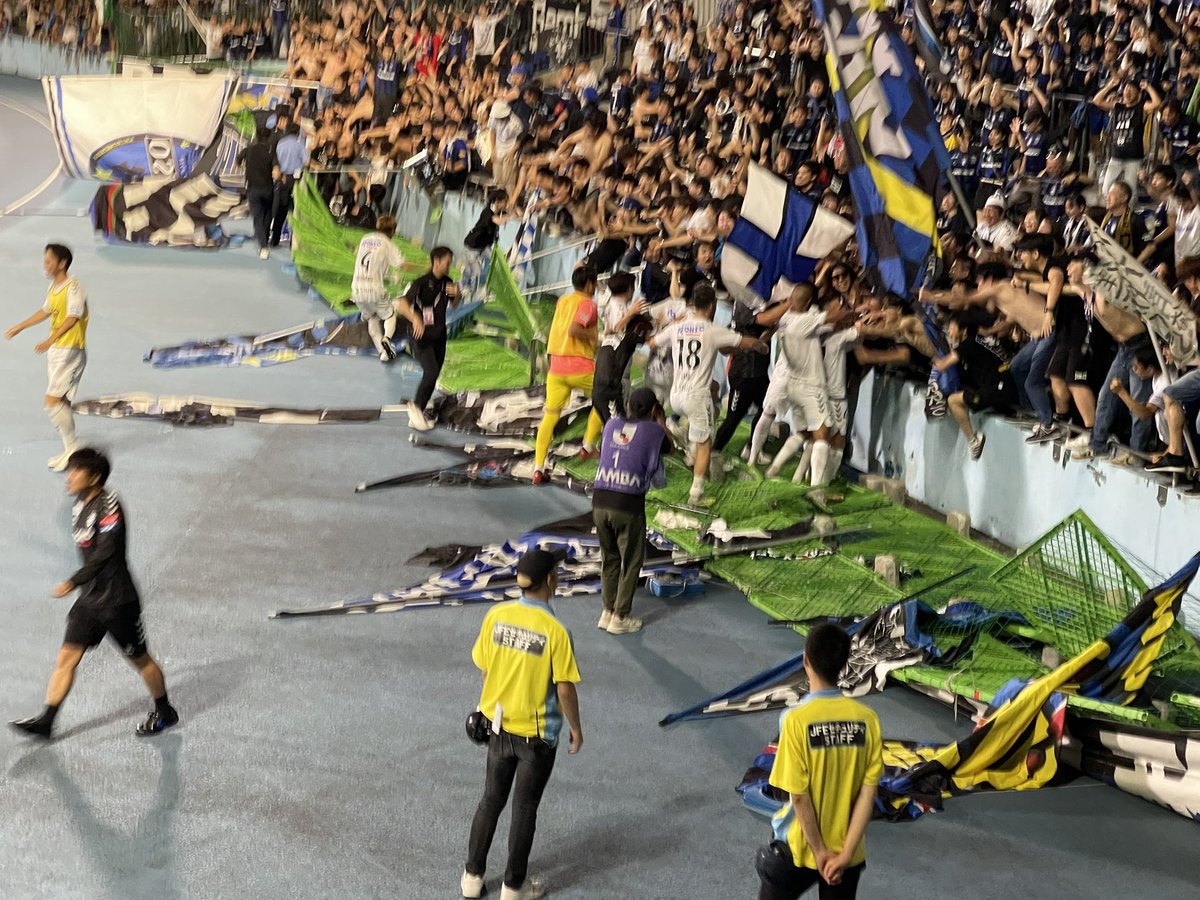 hamashimpei's tweet photo. @GAMBA_OFFICIAL あなたの活躍は忘れません！
2023等々力では、痺れさせられました
飛躍を祈ります https://t.co/jFHy9uEYdw