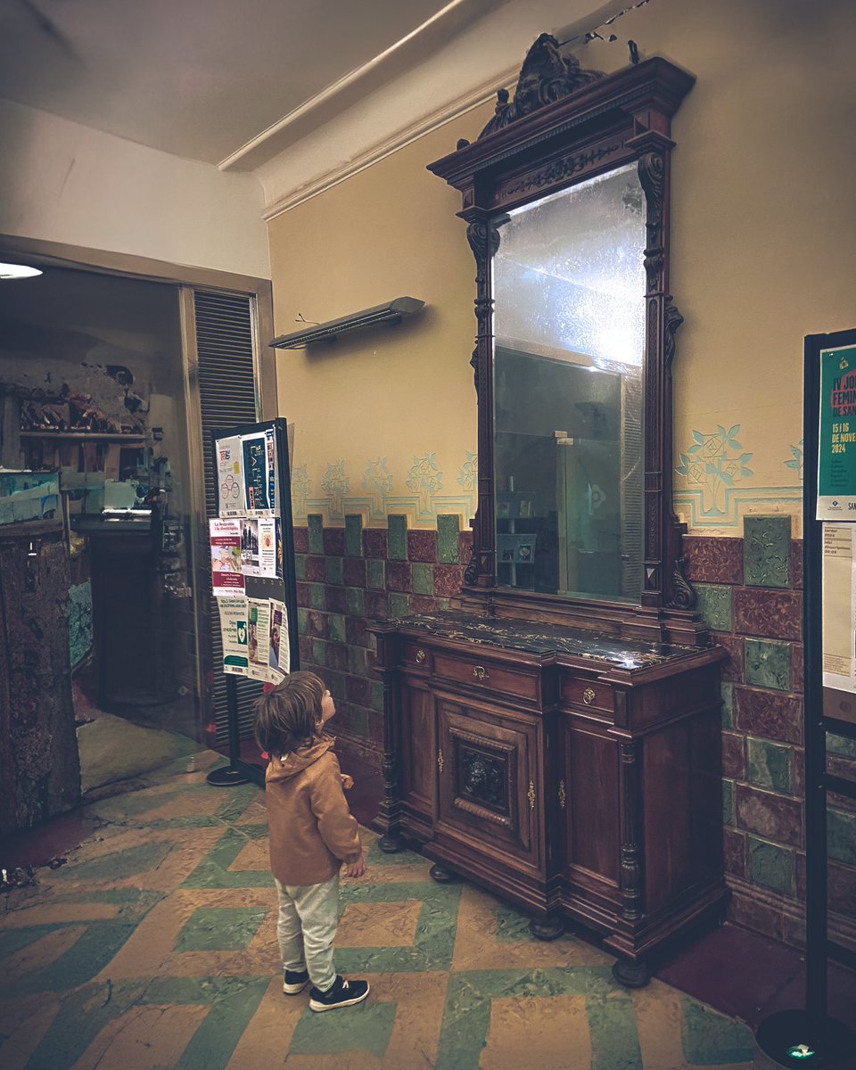 weekendsong tweet media