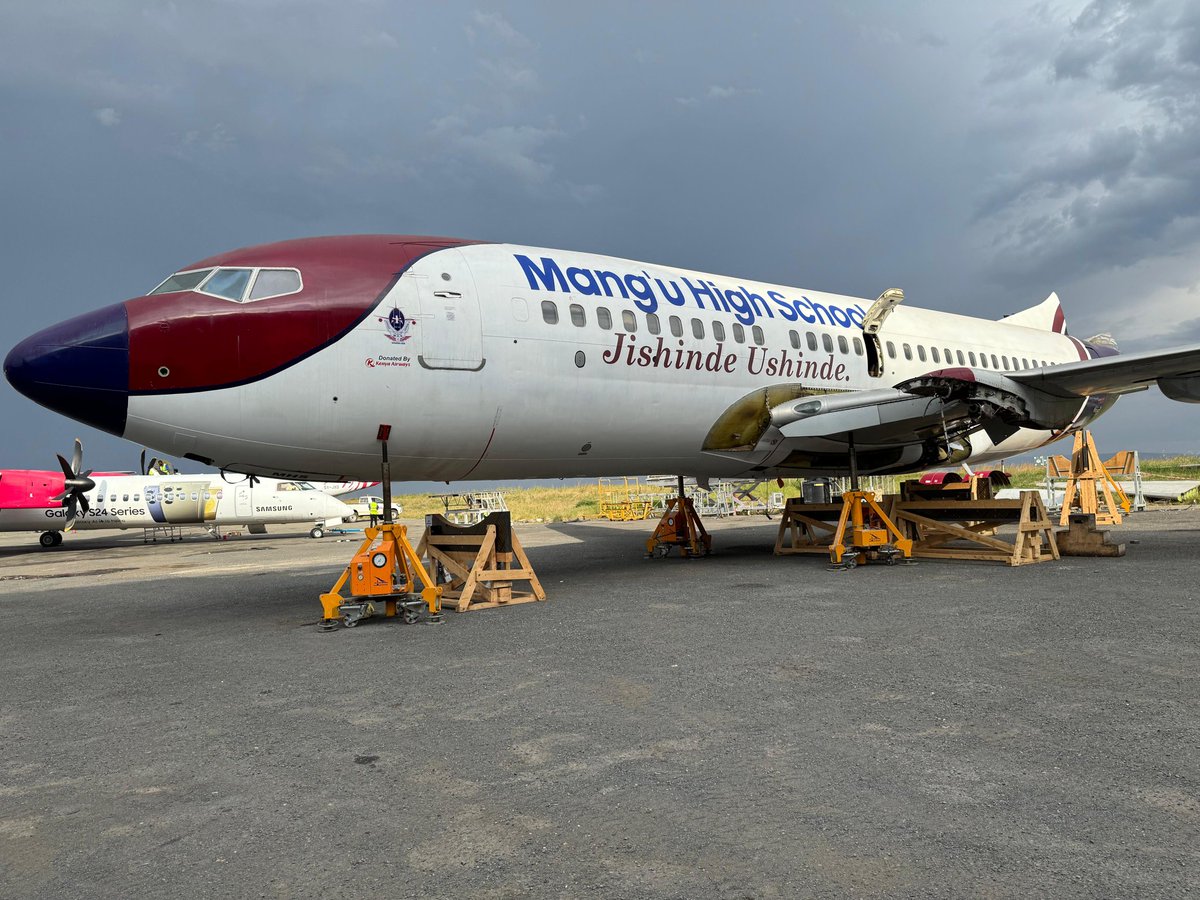 amala254's tweet photo. Looking ahead, the Kenya Airways-Mang’u High School partnership will continue to develop global aviation talent. Nation Media Group celebrates this forward-thinking alliance. @NationMediaGrp #WingsOfInnovation https://t.co/xyDa4ivvCj