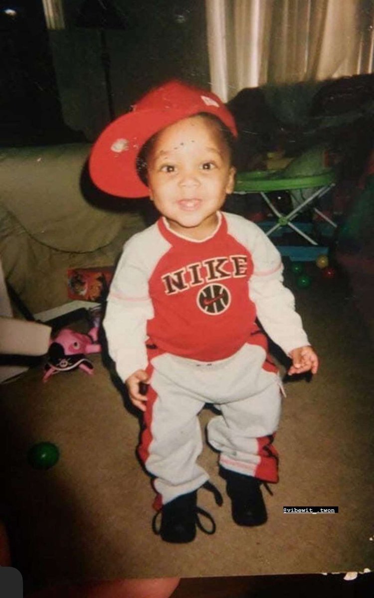 AntwonThomas01's tweet image. Blessed for another year! 18!