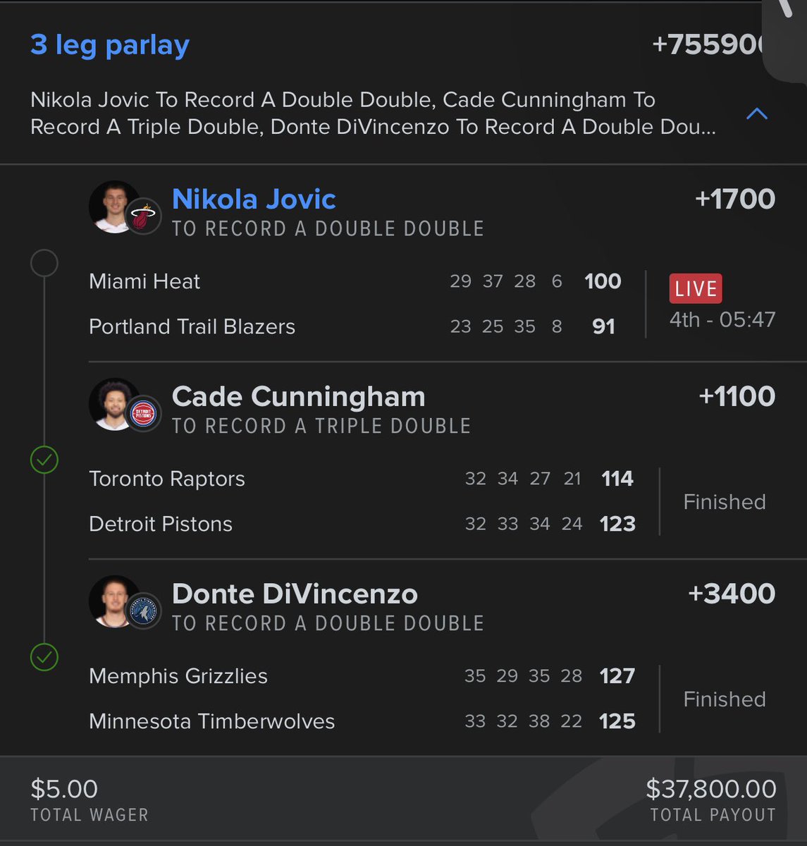 GHOST_RILLA's tweet photo. Toughest losses of the Year so far….. 

Toumani (4 points) 
Nikola (2 rebounds, had 6 rebounds first half) 
Tyler Herro ( 5 assist first half) … none after. 

Def would have been the $5 GOAT 😢 https://t.co/gsfwcSubF5