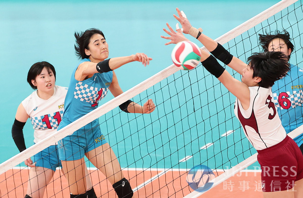 バレーボール全日本高校選手権の女子決勝、共栄学園が下北沢成徳