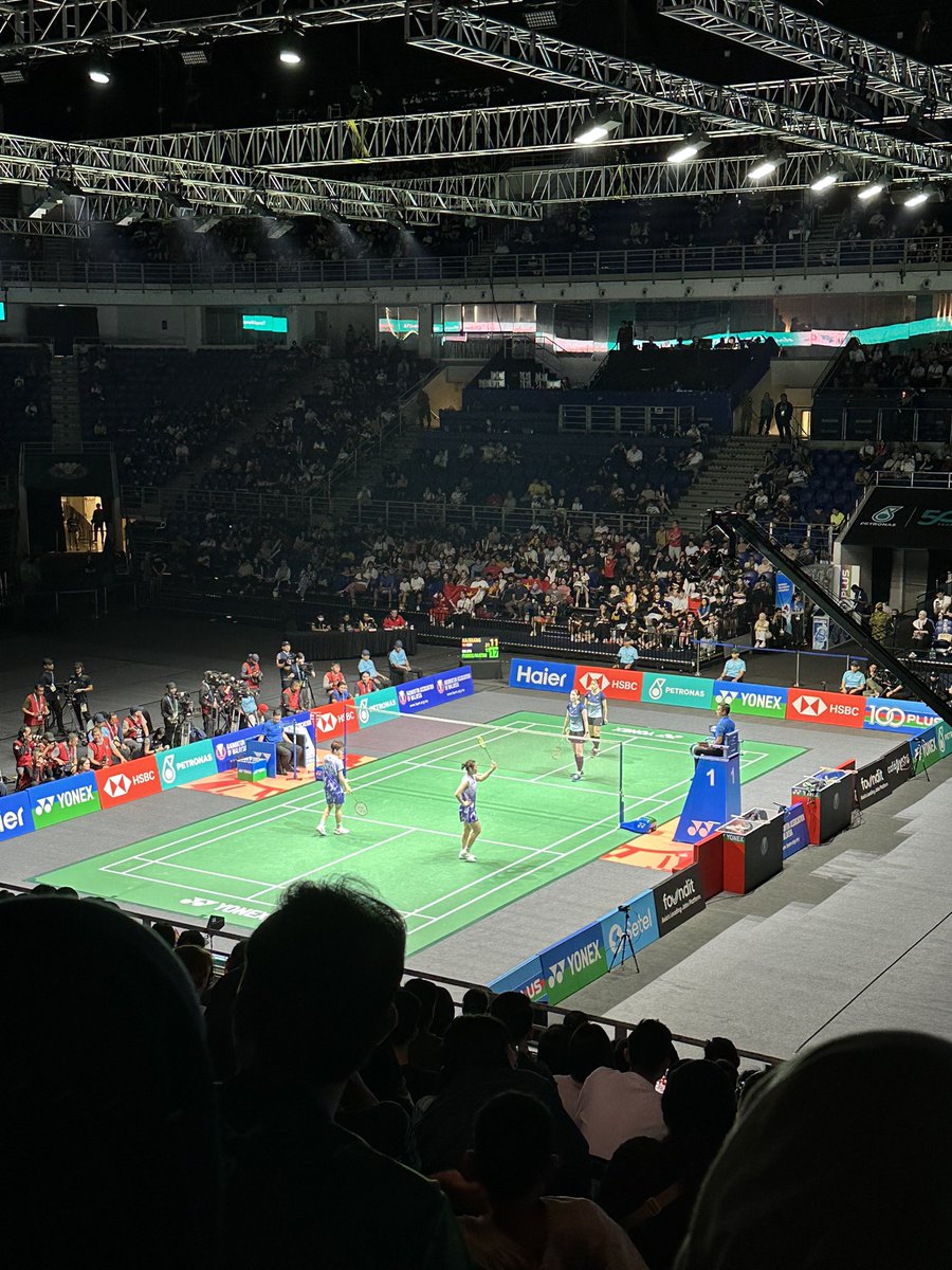 Momoleia ✴️ tweet media