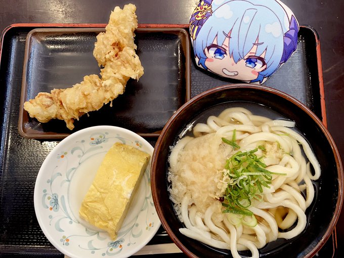 讃岐うどん食べに来た✌️とり天でっか… 