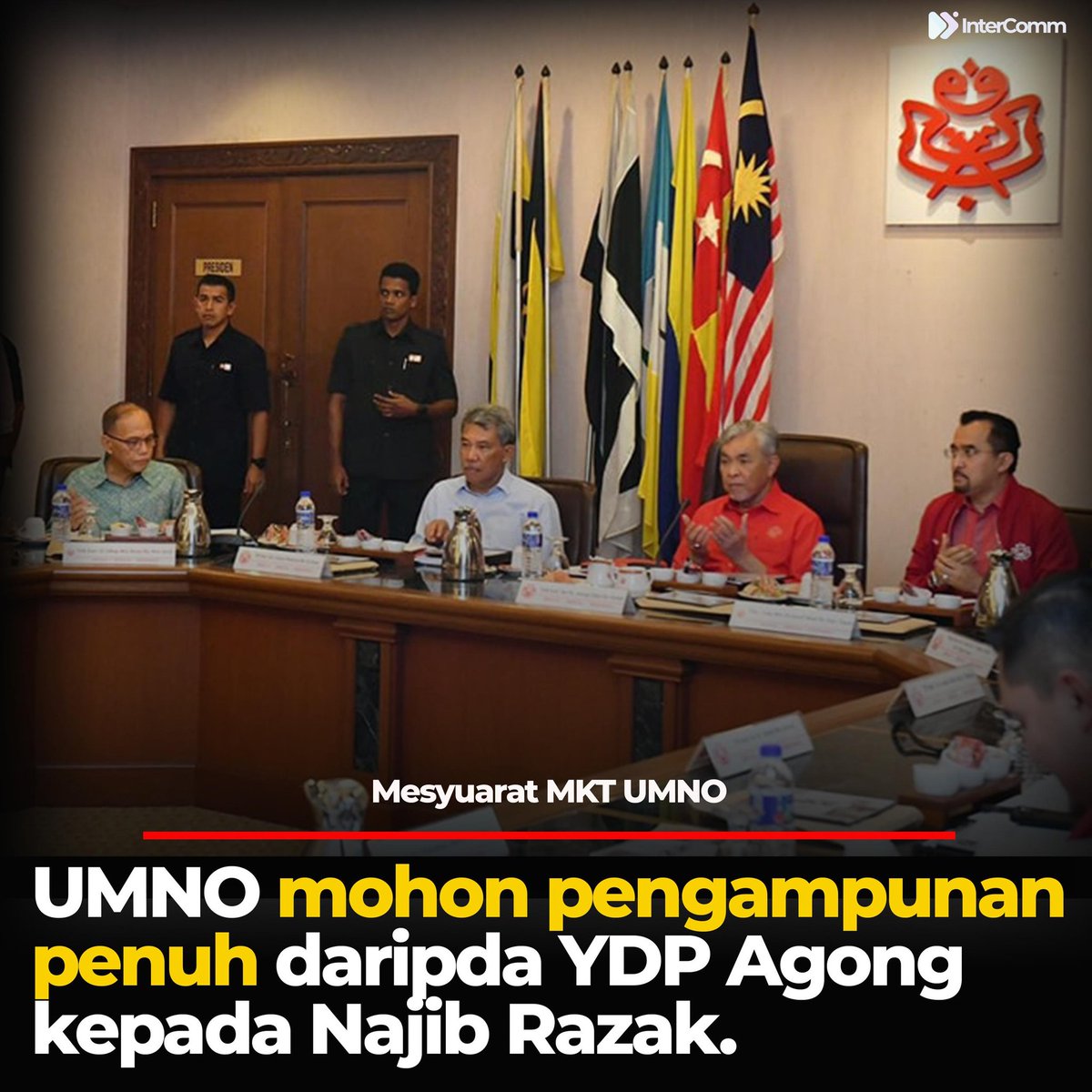 ASSUOfficial's tweet photo. Alhamdulillah UMNO Mohon Pengampunan Penuh Terhadap Bossku Najib Razak 

Presiden UMNO, Datuk Seri Ahmad Zahid Hamidi , menjunjung kasih atas keprihatinan Yang di-Pertuan Agong dan terus memohon pengampunan penuh bagi mantan Perdana Menteri ke-6, Datuk Seri Najib Tun Razak. https://t.co/UMV6HVYRpJ