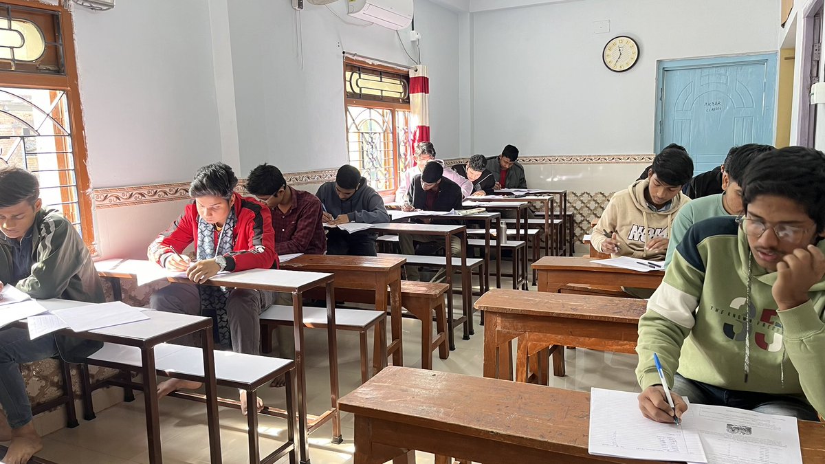 AkbarClasses's tweet image. Test Day Highlights at AKBAR CLASSES! 🌟
We conducted our First Major Test for Class 10 (Maths Standard) today. The 3-hour exam challenged students with a variety of questions, fostering logical thinking and problem-solving skills.
“Building confidence through every test.”
📸
