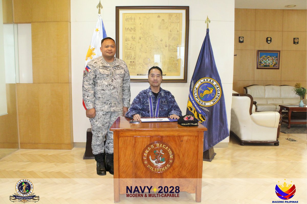 PhilFleet's tweet image. PH Fleet fosters naval cooperation with visiting JMSDF
#PhilFleetVanguardofOurSeas
#ModernandMultiCapablePHNavy
#OneAFPOnePhilippines
#StrongAFPStrongPhilippines
#AFPyoucanTRUST
#SundaloSalamatSaSerbisyo