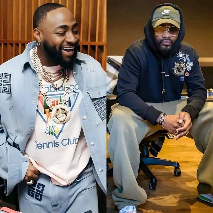 amas_flash's tweet photo. 🚨FALLY🇨🇩 FEAT DAVIDO🇳🇬

 Une chanson tiré dans le prochain album,a déclaré Dvdo. Il s'agira de la première collaboration entre ces deux géants de la musique africaine. Dvdo étant l'1 ds artistes africains anglophones les plus populaires et Fally est l'artiste afrique francophone https://t.co/iCoVGbP5Pn