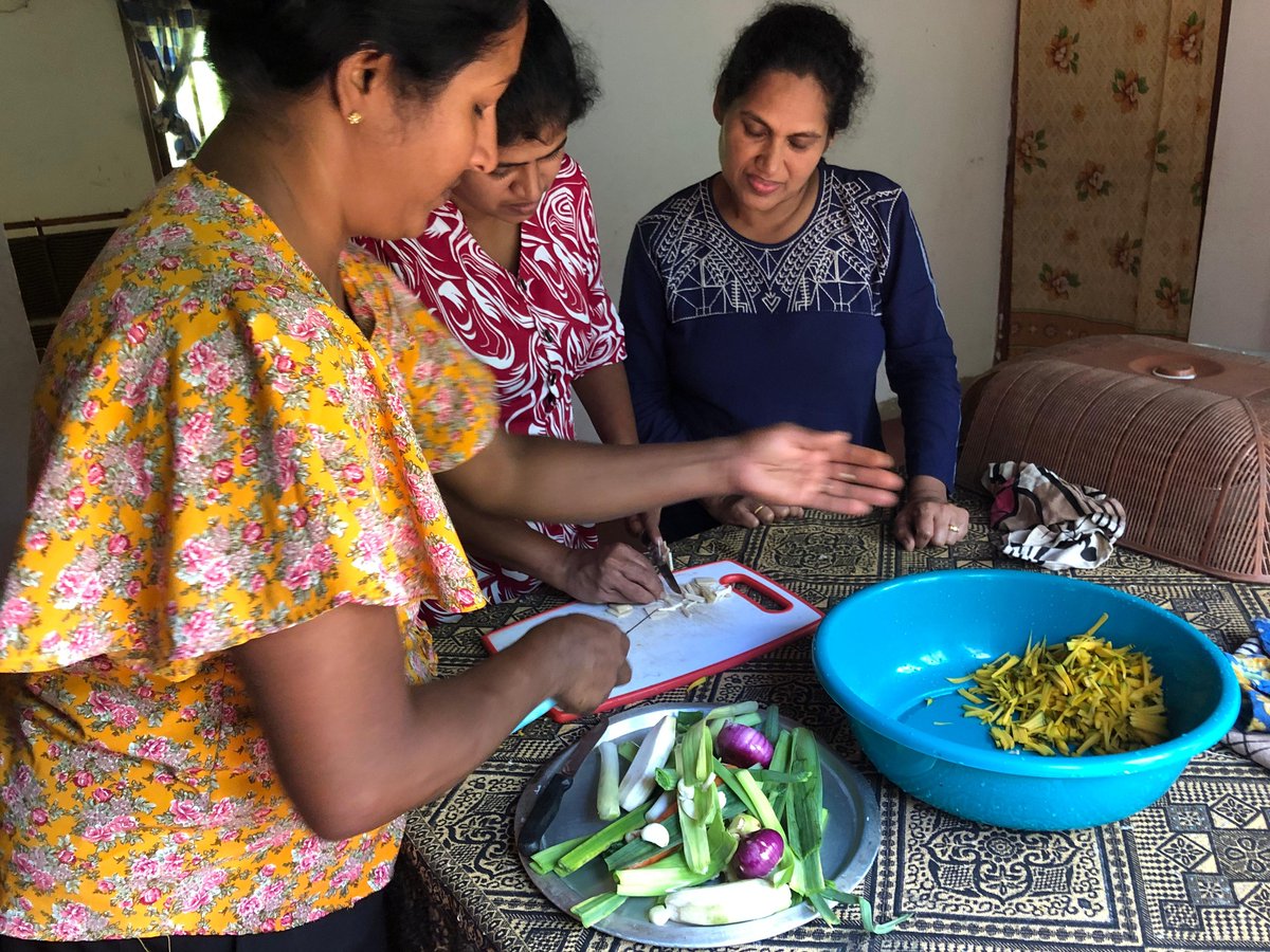 Many people especially infants and pregnant mothers  face malnutrition in #SriLanka. To address this issue, <a href="/IFAD/">International Fund for Agricultural Development</a>-funded programme <a href="/sarpsrilanka/">SARP - Sri Lanka</a>   has introduced the "One-Dish Meal prog", which encourages households to prepare nutritious meals using locally available vegetables.
