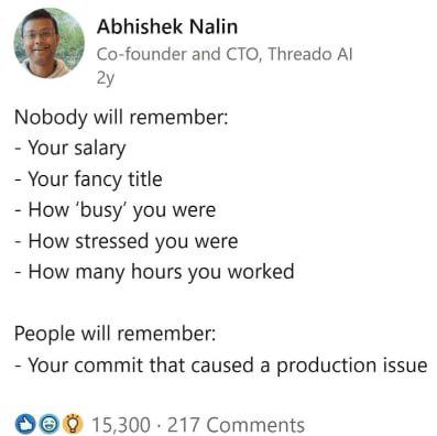 PR0GRAMMERHUM0R's tweet image. howPeopleWillRemember redd.it/1hzbzum