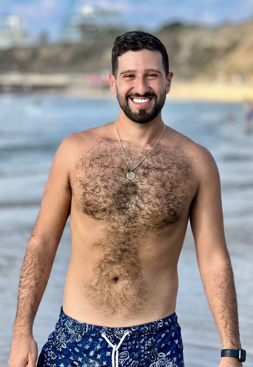 bearwww's tweet photo. Beach ready 🏖️ and cute with it too 🤗

#hairymale
#hairy
#chest
#hairychest
#verycute
#sexyhunk
#sexybelly
#beardedhunk
#menwithbeards
#guyswithbeards
#veryhairy
#cute
#hairyotter
#gayotter
#gayhairy
#gay
#hairytummy
#hairyman
#hairybelly
#hairymature
#wetfur
#cutesmile https://t.co/lMUTx2ysXi
