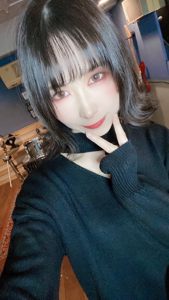 きょうは有料配信ライブ
#みのりの実 2本立てです🍎✨

20:00〜『コラボ曲セトリ!』

22:00〜『リクエストカバー!』
中島みゆき/時代
READY STEADY GO/L'Arc〜en〜Ciel

🎟チケットこちらから💁‍♀️
sawaminoriya.base.shop

よろしくお願いします🔥🔥