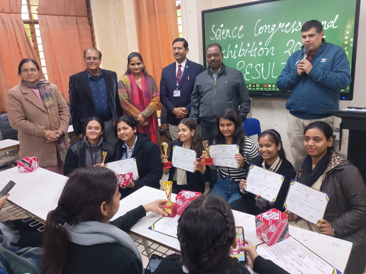"Celebrating Young Innovators
DIET KKD hosted a successful Science Congress &amp; Exhibition on Jan 9, 25 D.El.Ed trainees showcased innovative projects, impressing esteemed science experts
Congratulations to all participant &amp; winners! #ScienceCongress #DIETKKD #Innovation #Education
