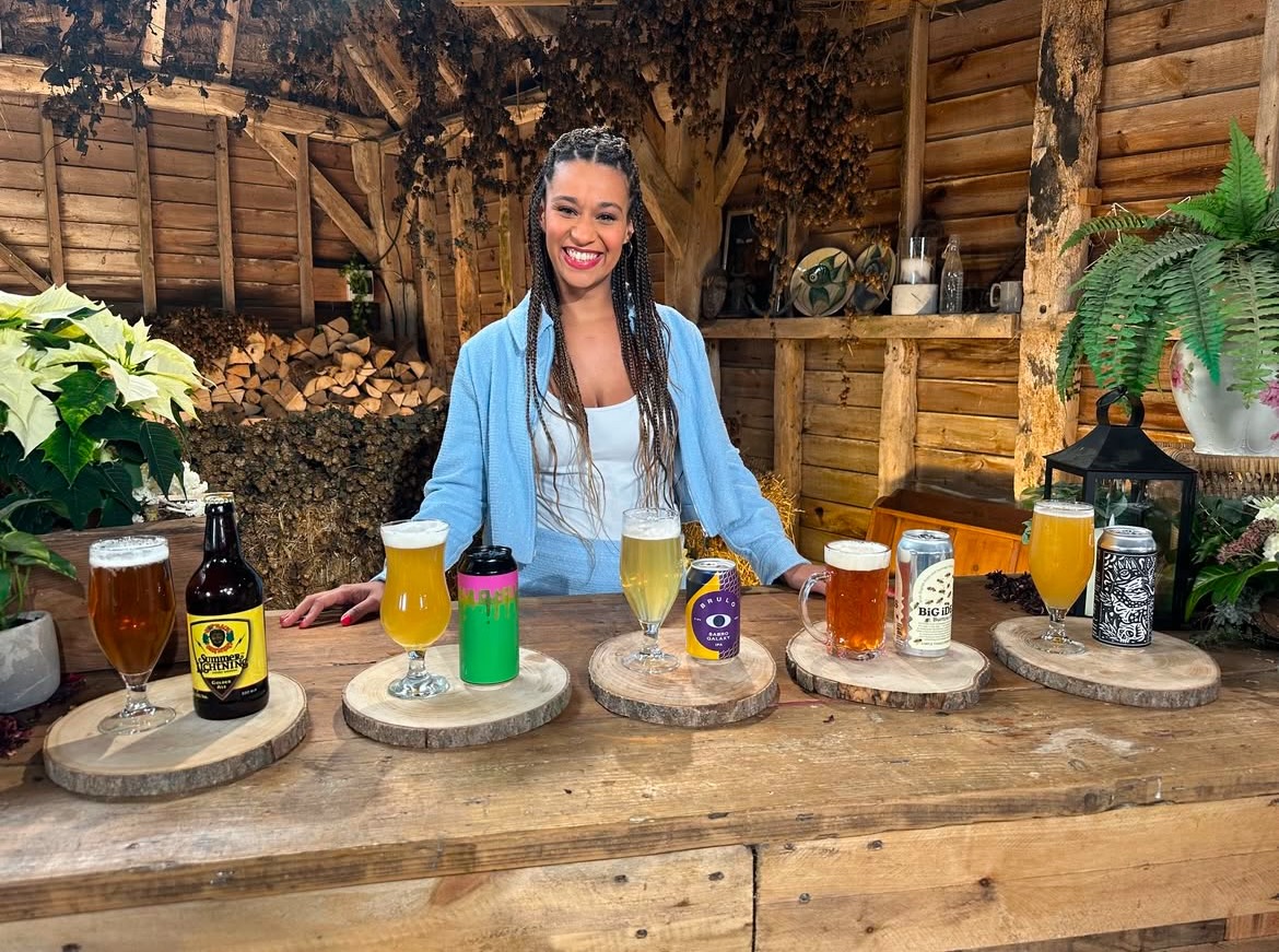 🍺 Big thanks to Alan Titchmarsh, Jaega Wise, Trevor Dion Nicholas, and Jane Asher for their kind words about Bluffer - Hazy American Pale Ale on ITV's Love Your Weekend! 🌟

Catch the Best of British segment 'Pale Ales vs. IPAs' now on <a href="/ITVX/">ITVX</a>
