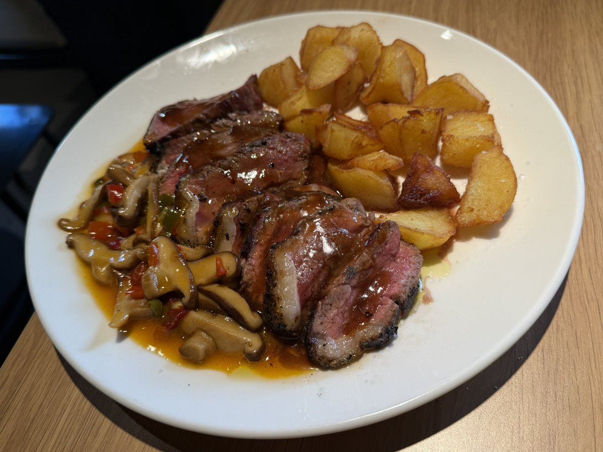 AlfonsoJLT's tweet photo. #HabráQueComer #Foodie #FoodPorn #SabeANorte #Mitami #TamaraZubillaga #Badames #Voto #Cantabria #CantabriaInfinita #CantabriaMásXDescubrir https://t.co/dwIZyIBhGD