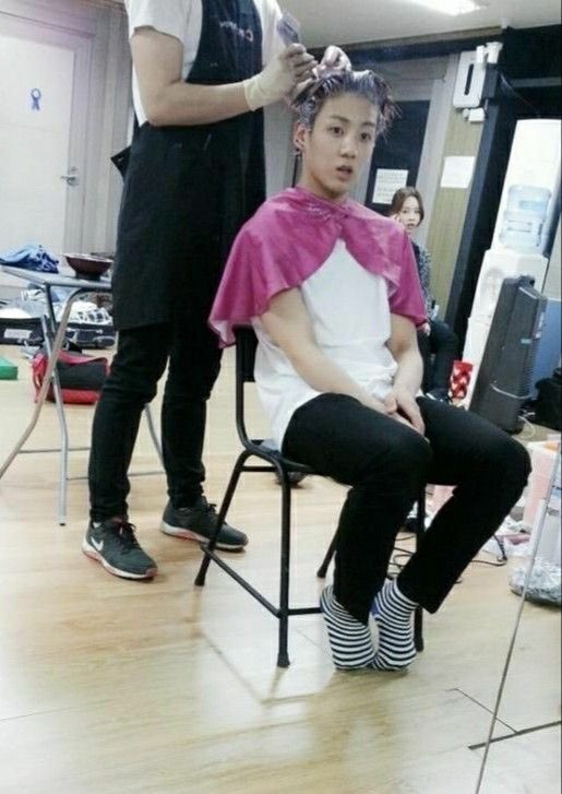 myou_00's tweet photo. Excuse me!!😭
#BTS #BTSDEBUT #BANGTAN #방탄소년단
#JUNGKOOK https://t.co/xTtSMdLmGc