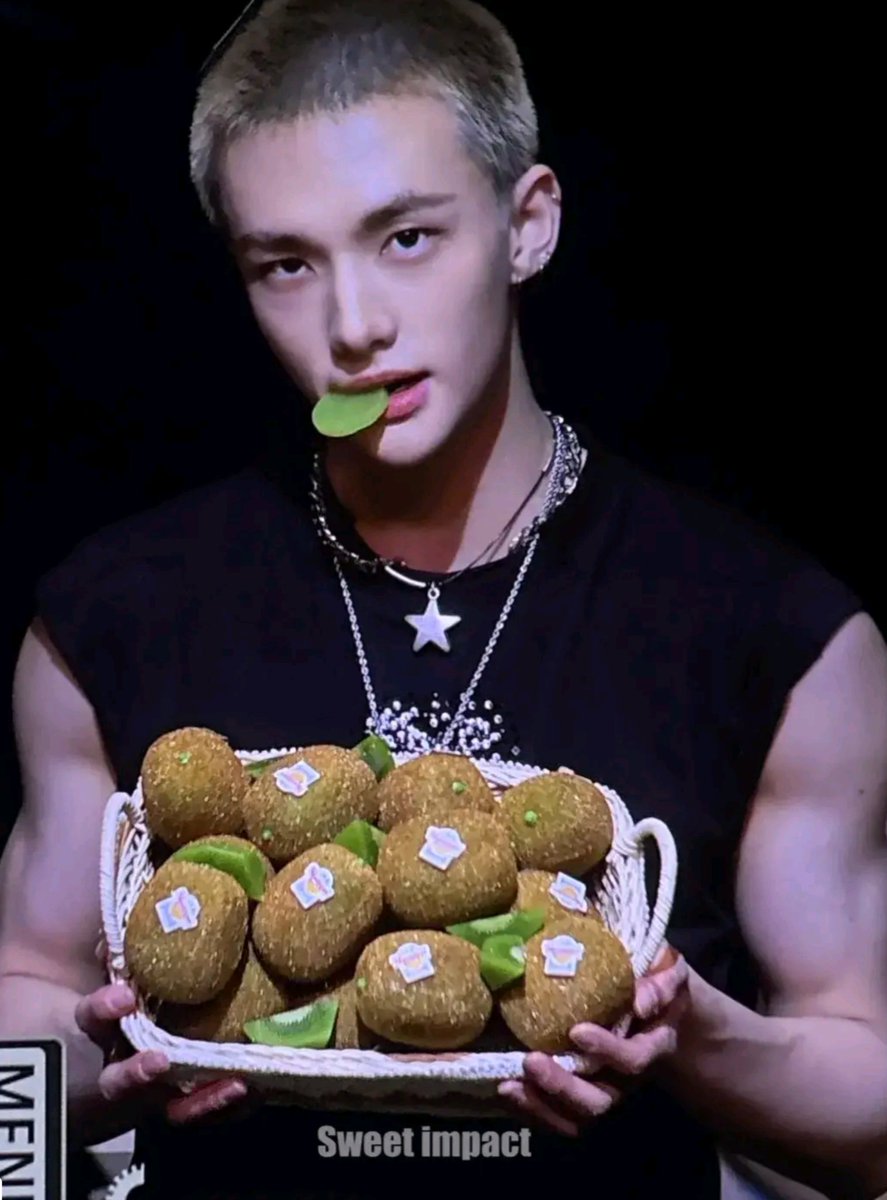 BbyeolBich tweet media