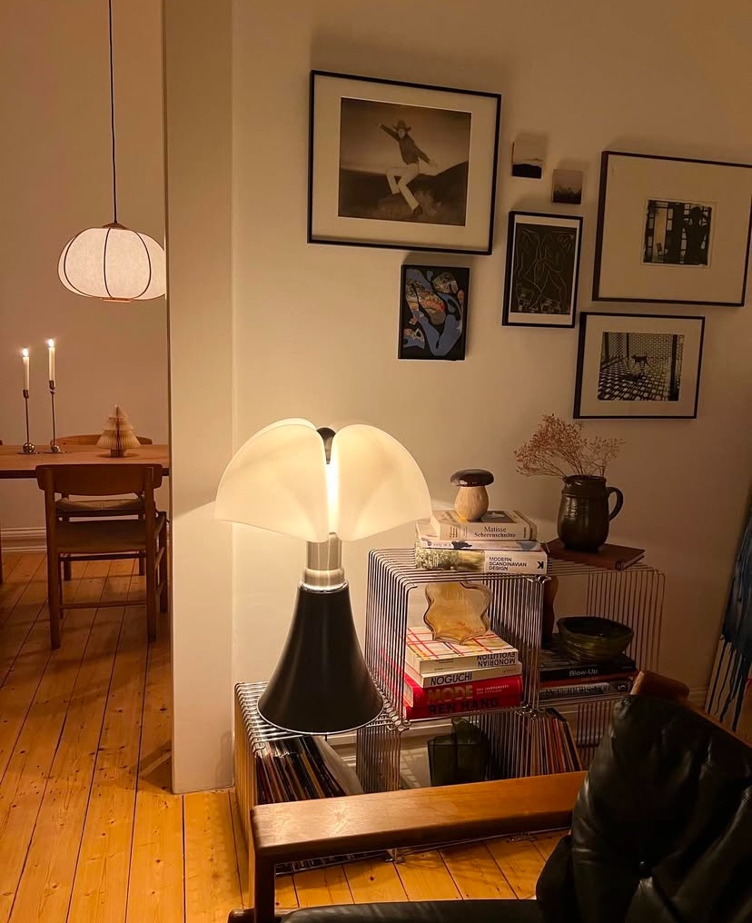 archivebycosmos's tweet photo. Lights on 🕯️ https://t.co/u00hBc29o0