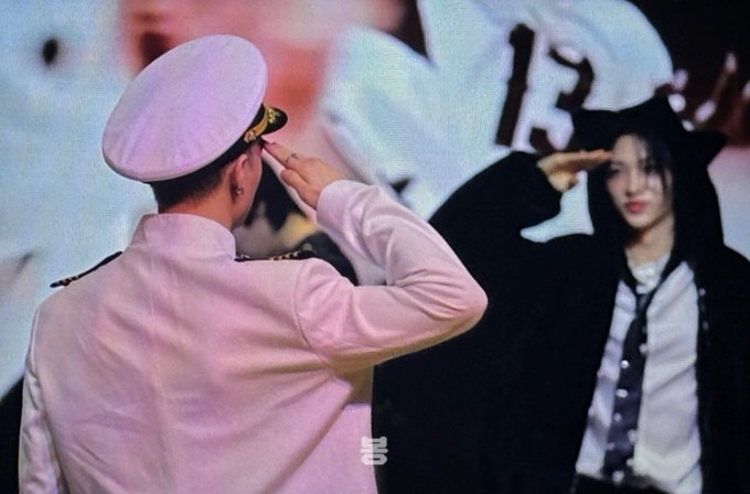 chi_700n's tweet photo. 왐마야 이게뭐니 https://t.co/VWOMe3x9qC