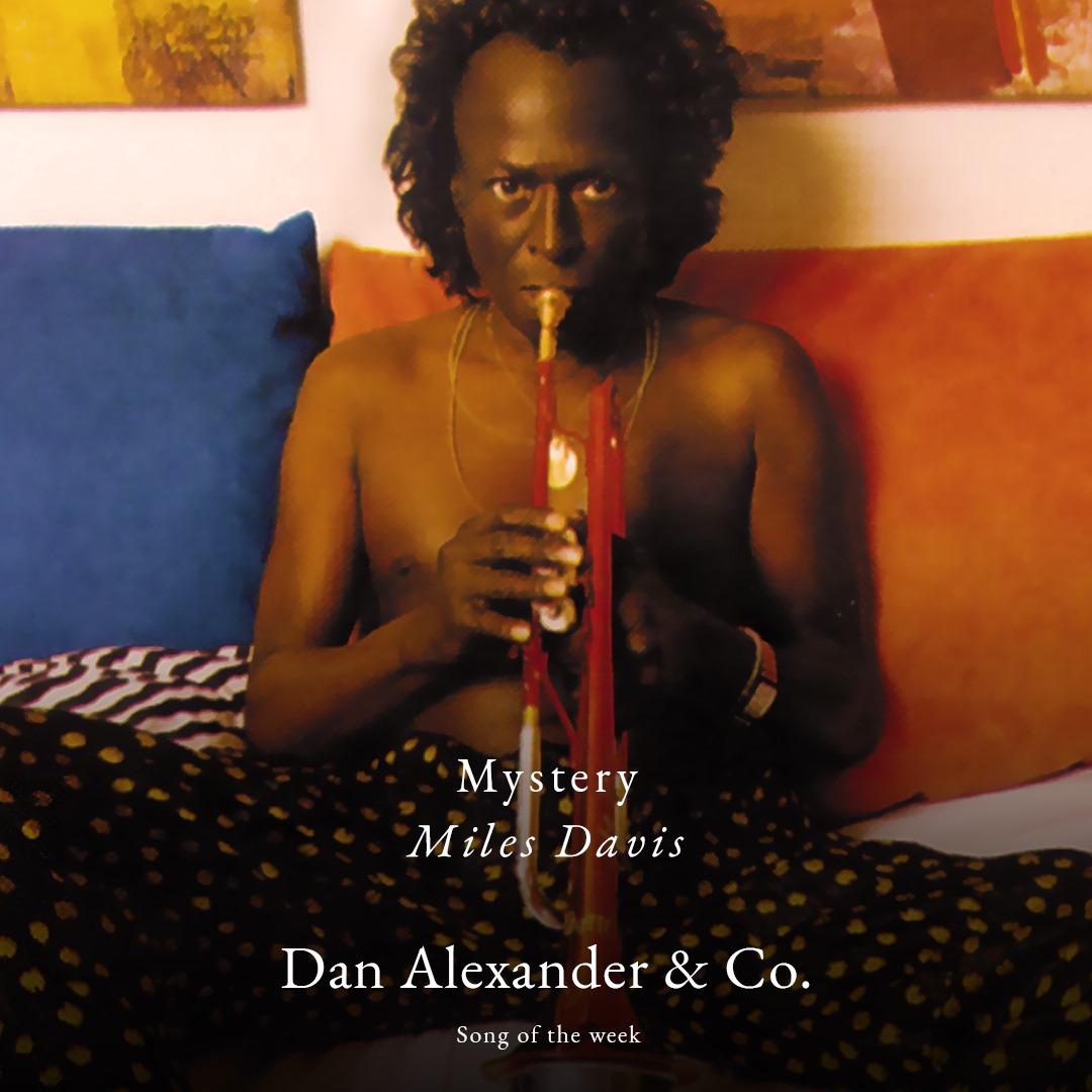 DanAlexanderCO1's tweet photo. Song of the week, by Dan Alexander + Co. 
.
https://t.co/rODZpUgoJs
.
#danalexandersergeac #design #branding #chateaucramirat https://t.co/BEwMtERZYZ