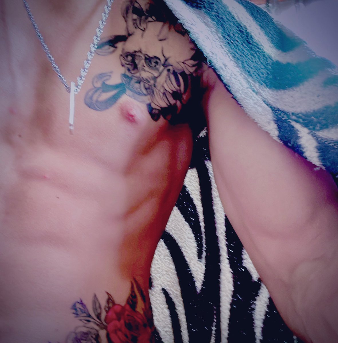 でゃんでゃんタトゥー増えてうれしみかわいいさいこう🎨ᝰ✍️