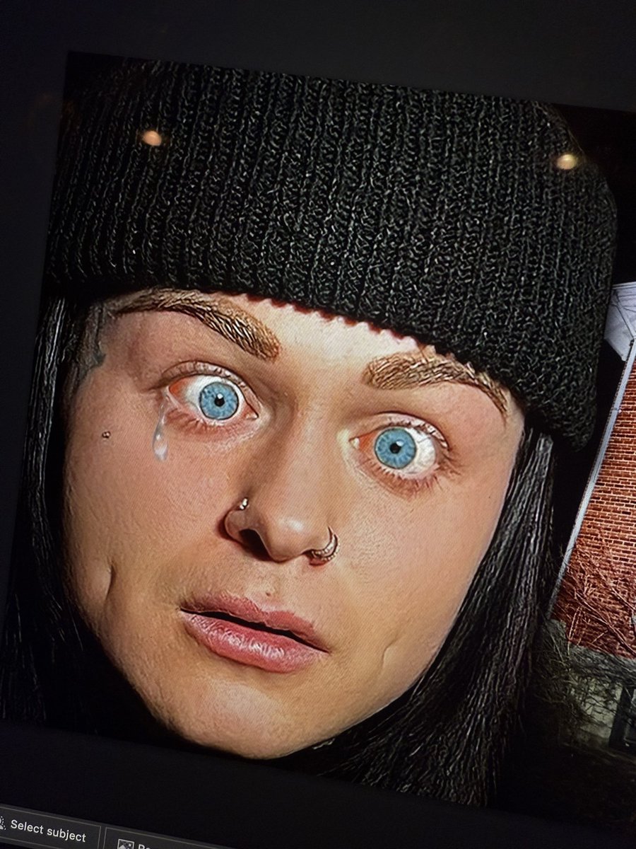 xRYANxSPIDERx's tweet image. Working on the thumbnail and River got mad at me for this .. 😮‍💨 I think he’s handsome 

It’s the eye for me 😩