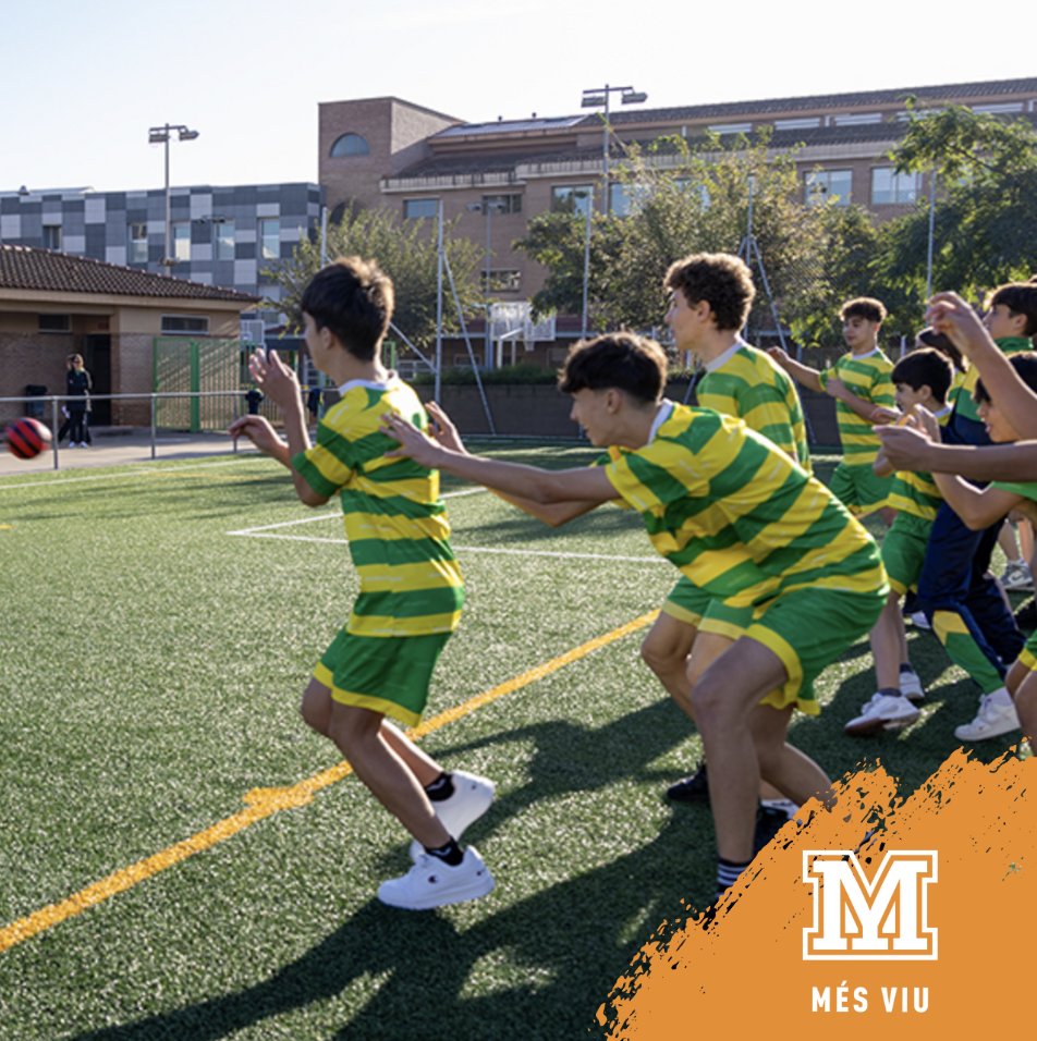 Manyanet_Reus's tweet photo. 🤾L'educació física ens permet treballar molts valors i adquirir hàbits molt més saludables tot gaudint de l'activitat física. 🏀
#josocmanyanet #ambtotambtu #famíliamanyanet https://t.co/KaL1BbYuJd