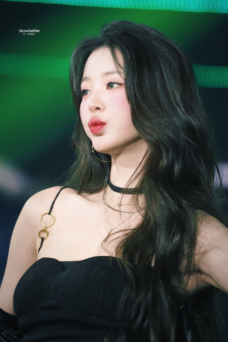 𝑺𝒕𝒓𝒂𝒘𝒃𝒂𝒃𝒃𝒊𝒆🍓 tweet media