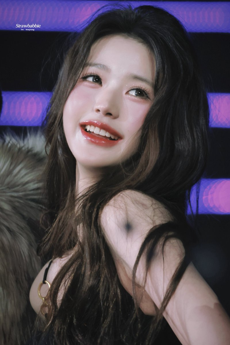 𝑺𝒕𝒓𝒂𝒘𝒃𝒂𝒃𝒃𝒊𝒆🍓 tweet media