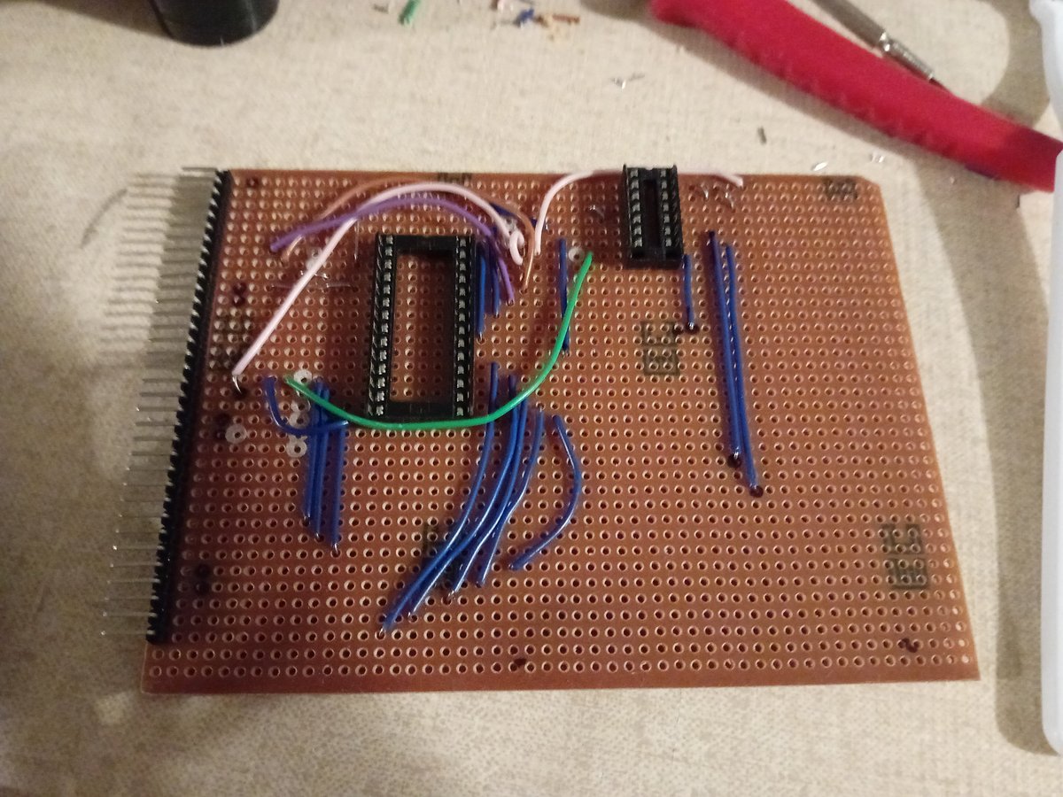 A bit messy but here is the first of my veroboard #RC2014 boards - it's the 8K ROM board