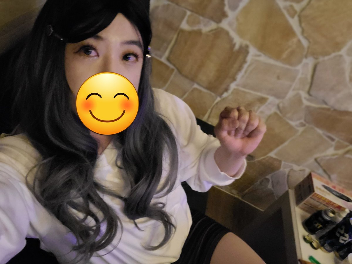 mong3391's tweet photo. 부산오빠랑 ㅋ눈충혈 ㅠㅠ https://t.co/dcSYGUsvqy