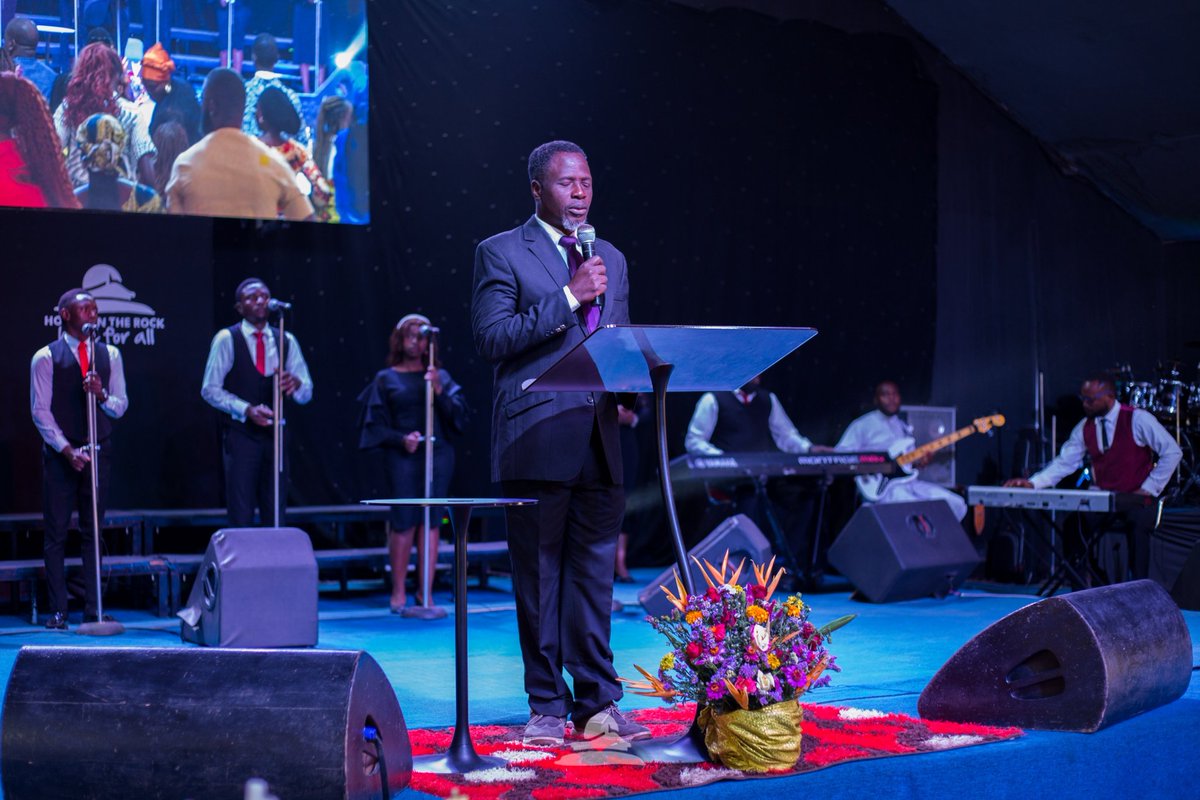 Prayer Led by Pst. Aaron Somshak

Our Father and God, we thank You for how far You have brought us. We declare that as we feast from Your table, You will bless and fulfil Your will concerning our lives. In Jesus' name. Amen

#CommunionService
#HOTRJosService
#PathwaysToBlessings