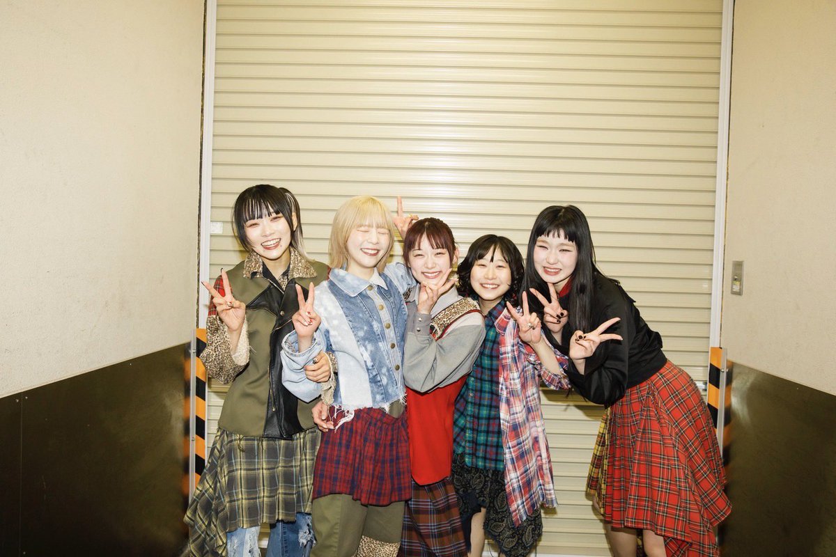 BiS−新生アイドル研究会-オフィシャル tweet media