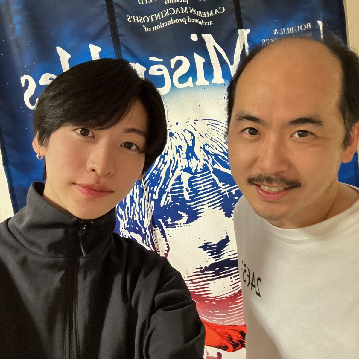 kenty1016japan's tweet photo. #レ・ミゼラブル
本日もご来場ありがとうございました！
斎藤さんと。
話をしてると元気になります☀️ https://t.co/TXhcH7lp1y