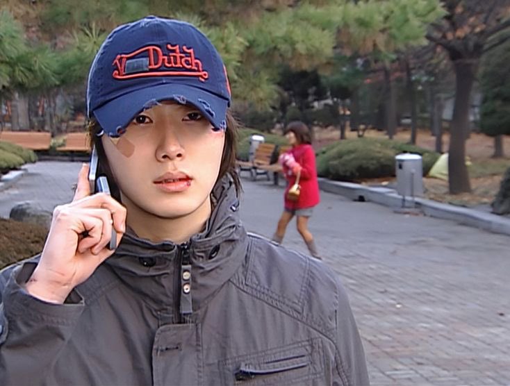 진수 tweet media