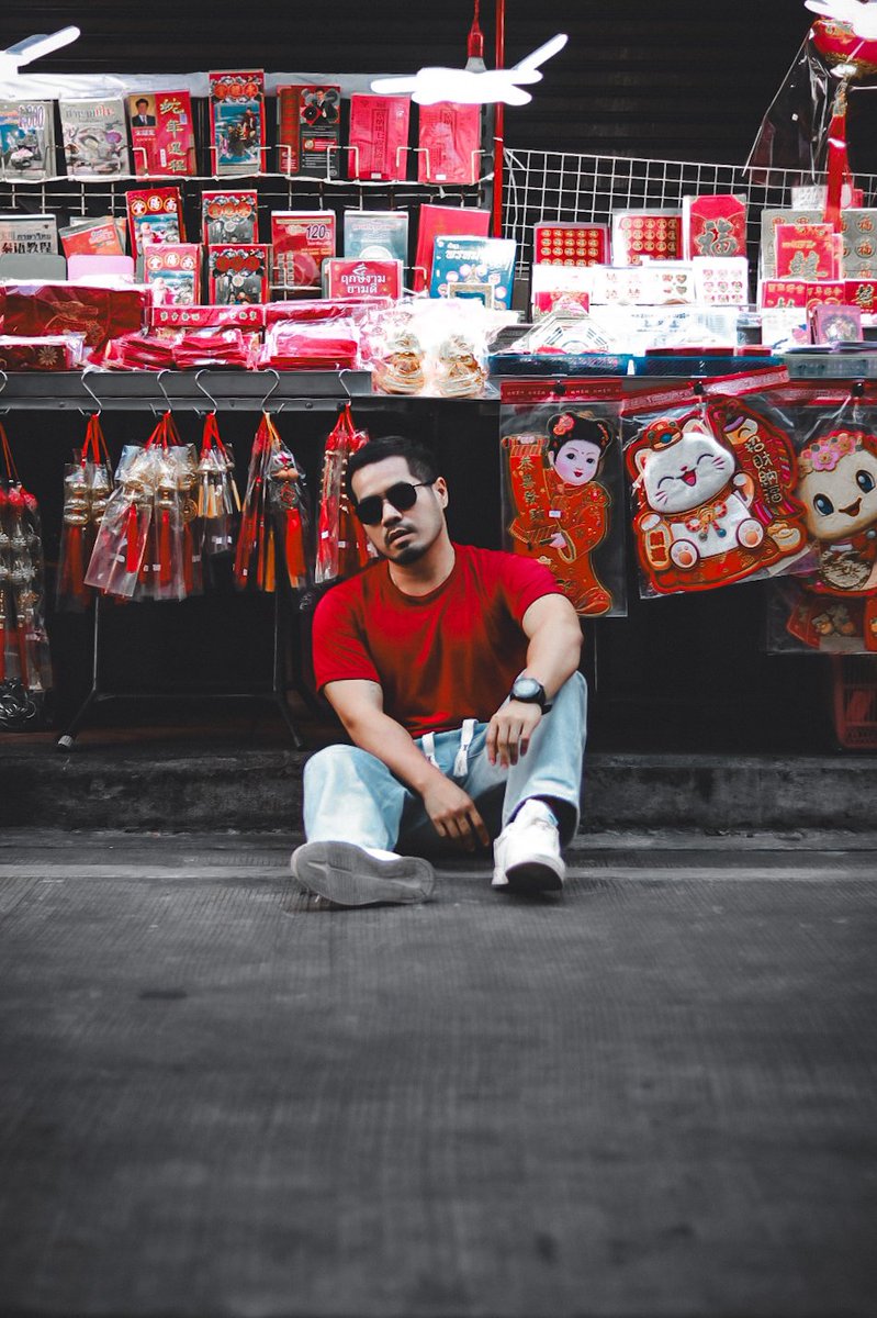 724Ztk's tweet photo. Always be Red...#loveallaround #happyallaround #cny2025 #selfie #goodvibes #insta #instagood #menpose #chinesenewyear #ztk724 https://t.co/oXGRM63IM3