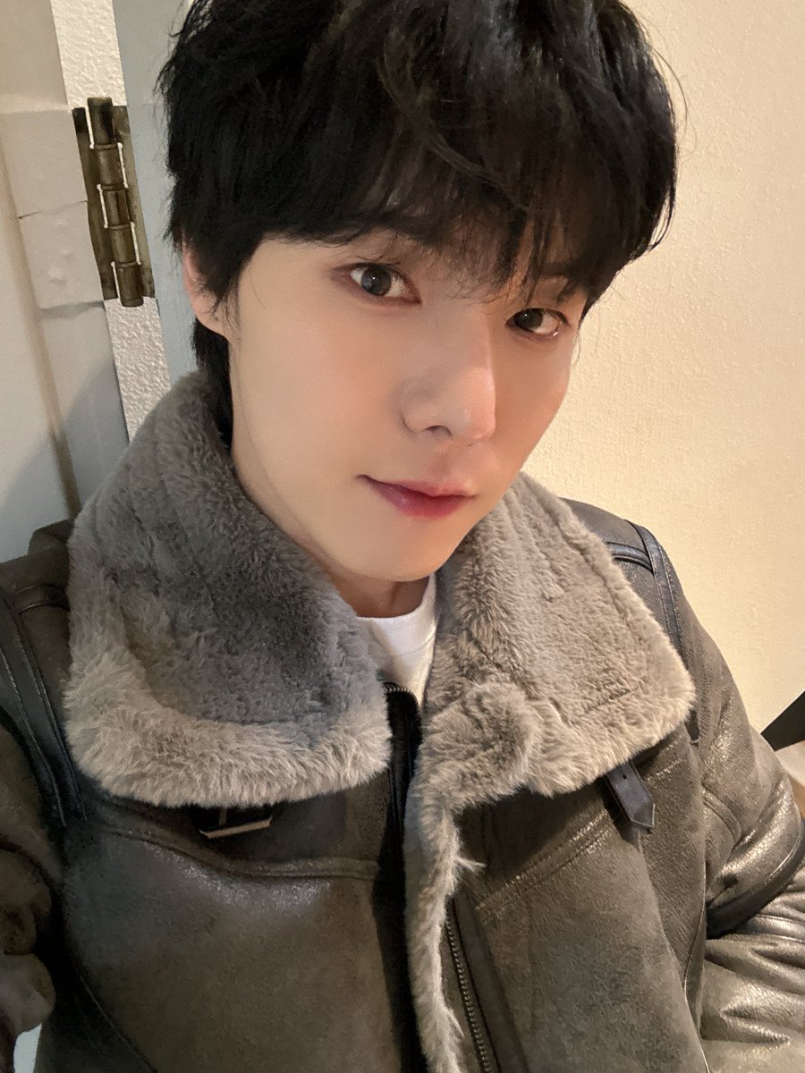 무스탕너무좋아서울고싶다………
