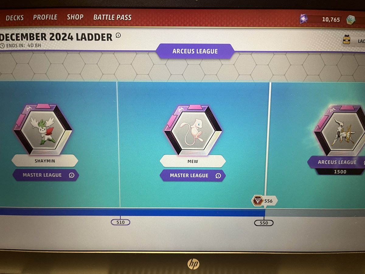 ptcglでアルセウス到着

スボミー前の環境でも新しい相棒(環境外)でいけることは証明できた