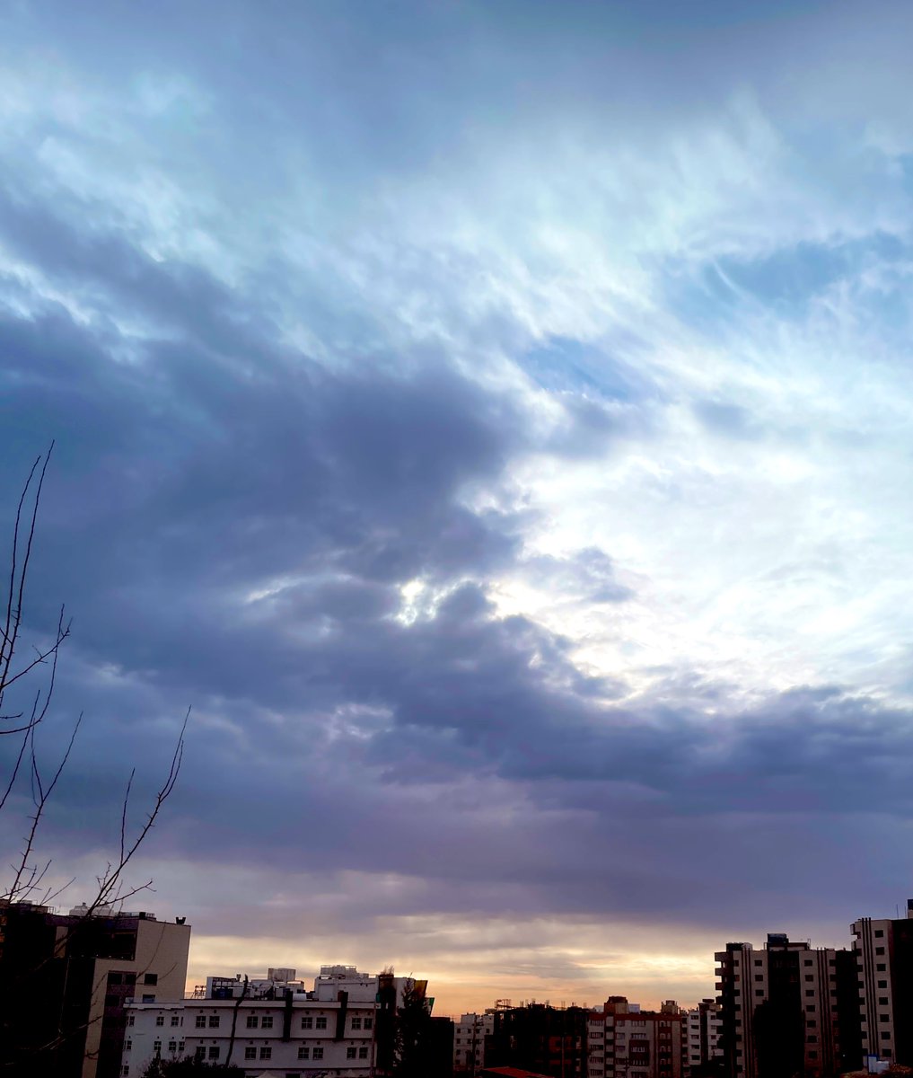 Gm Gm 

With beautiful cloudy sky ☁️

#XREY $XREY