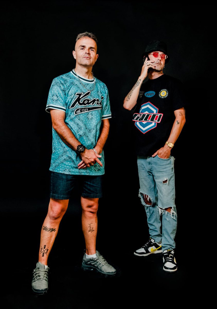 OTRA VEZ <a href="/MikeRicod/">Mike Rico</a> 

open.spotify.com/track/3fiWXqJ0…