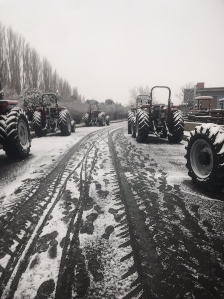برفی که کم است برای تبریز😶‍🌫️