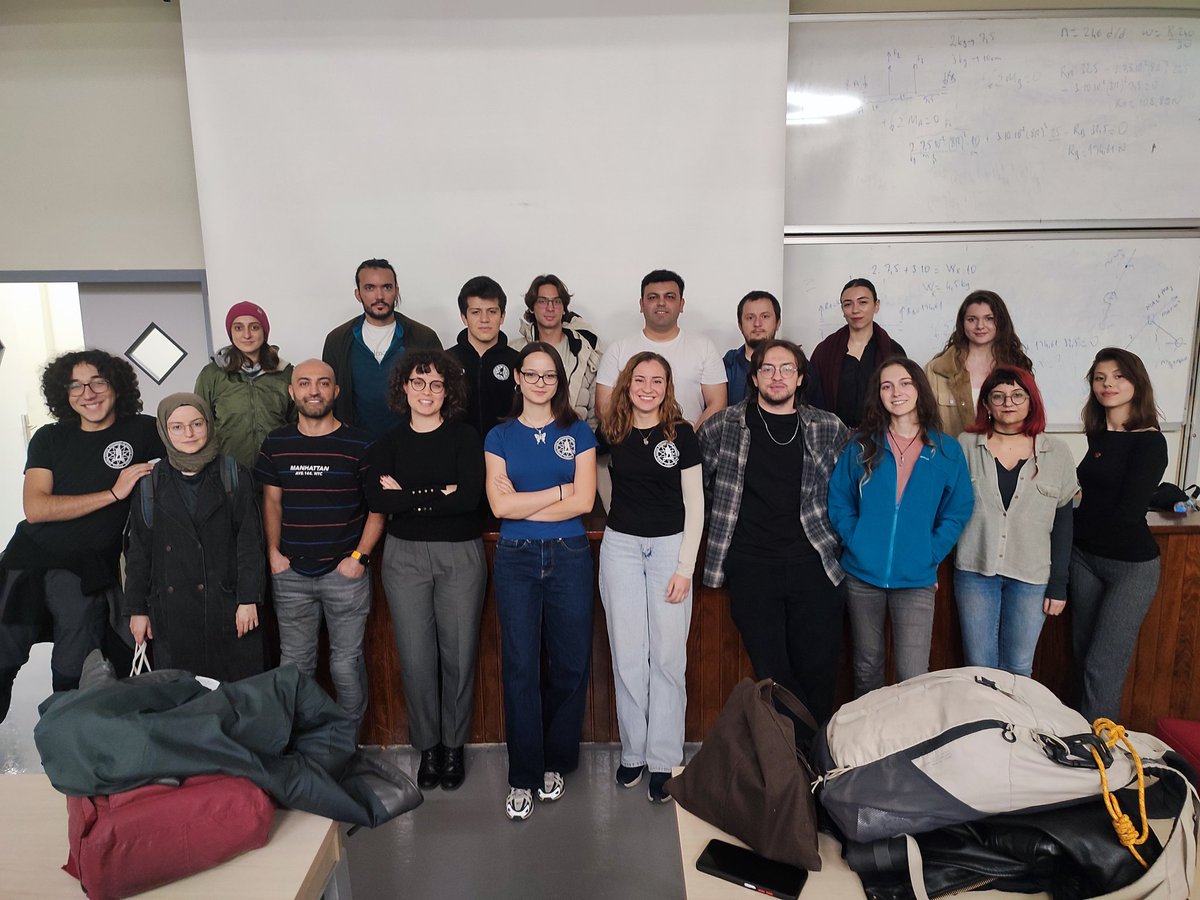 Gelişim grubuna yönelik olan "Malzeme Bilgisi ve Dayanımı" dersimizi 9 Ocak Perşembe günü Yıldız kampüsü Makine Fakültesinde gerçekleştirdik. 

Eğitimde emeği geçen Gürkan Duman'a, eğitmenlerimize ve malzeme testlerindeki desteklerinden dolayı Yuksek İşler'e teşekkür ediyoruz.