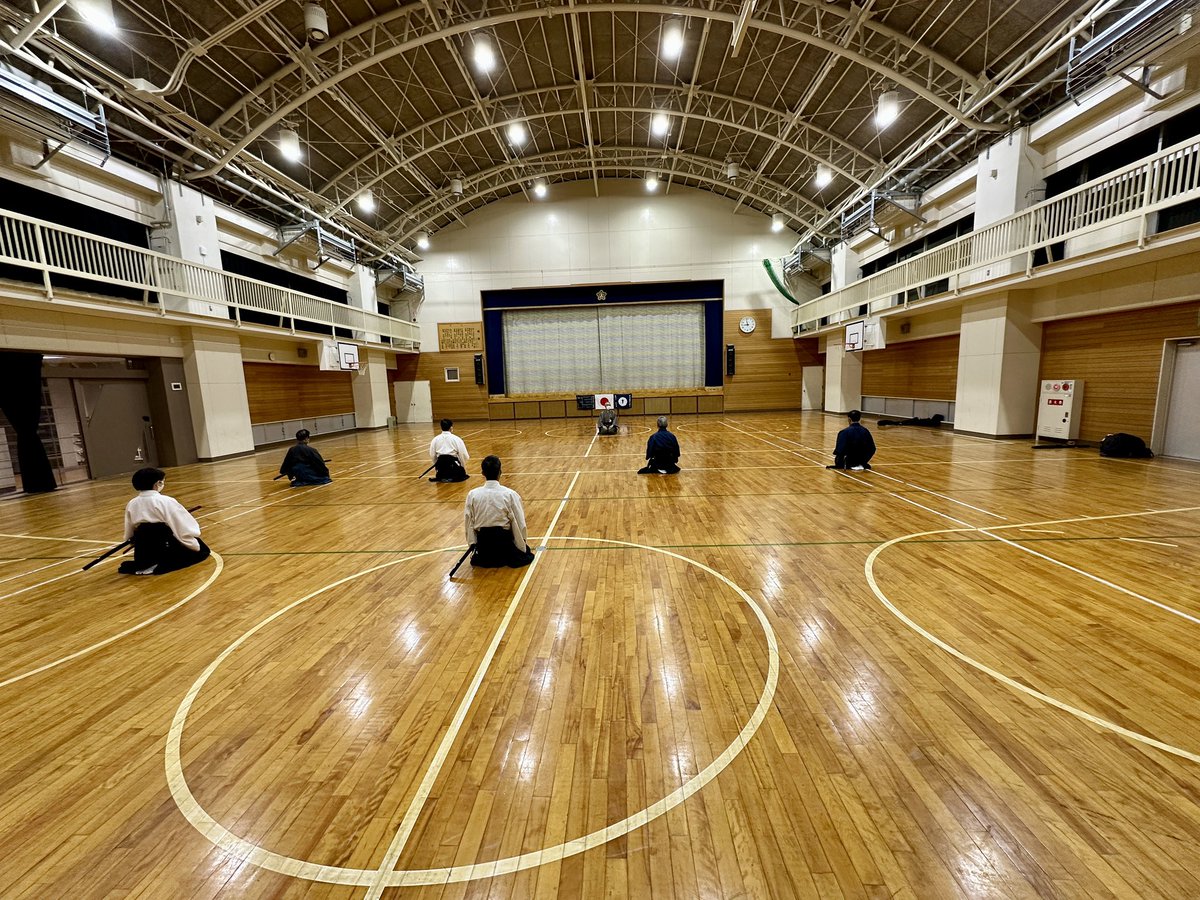 kidoukan's tweet photo. 2025年 あけましておめでとうございます🎍
今年の稽古が始まりました！

#基道館 #真剣道 #居合 #居合道 #和泉 #泉州 #南大阪  #刀  #侍 https://t.co/WTGluiDinp